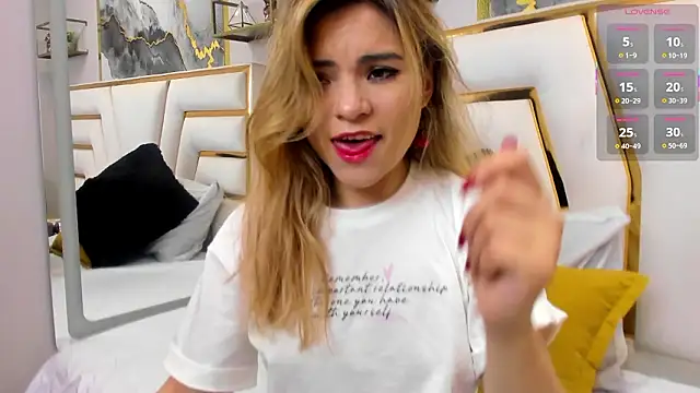 Snapshot of NalaRosse chatting on 13, 2, 2026 NalaRosse online show from 13, 2, 2026