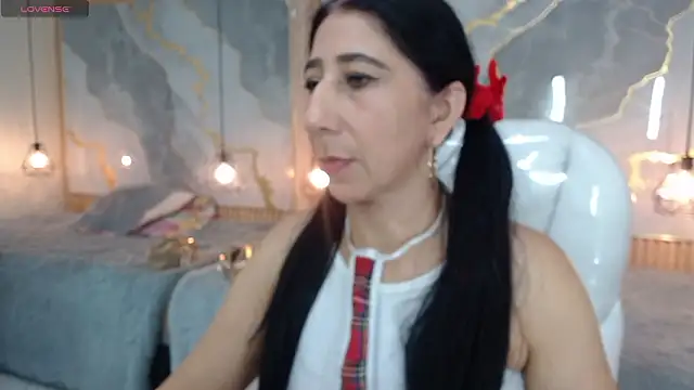 nei girl online show from 9, 3, 2026