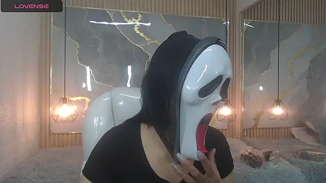 nei girl online show from 31, 10, 2025