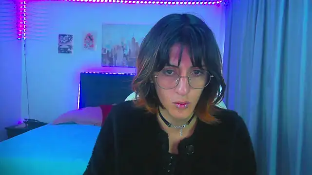 goth minerva online show from 13, 7, 2026