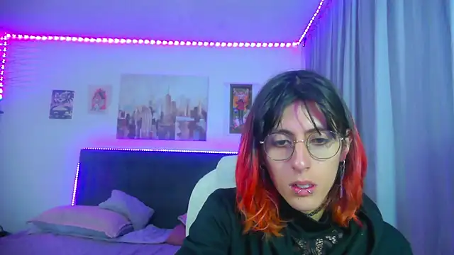 goth minerva online show from 5, 5, 2026
