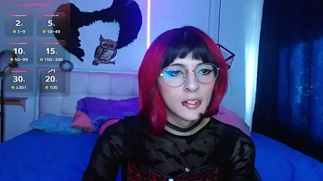 goth minerva online show from 25, 9, 2025