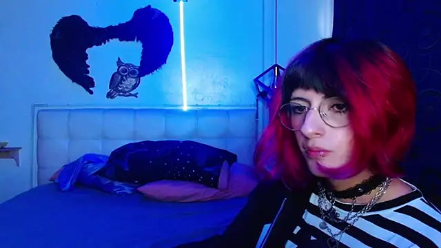 goth minerva online show from 6, 10, 2025