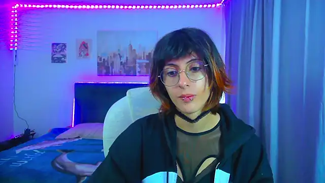 goth minerva online show from 25, 5, 2026
