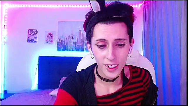 goth minerva online show from 8, 1, 2026