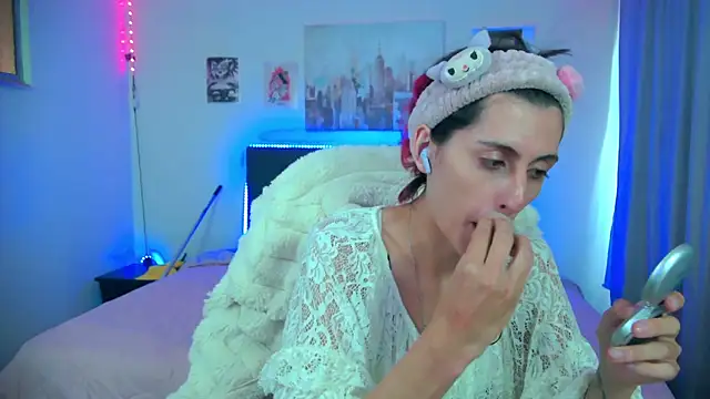 Snapshot of goth_minerva chatting on 2, 3, 2026 goth minerva online show from 2, 3, 2026