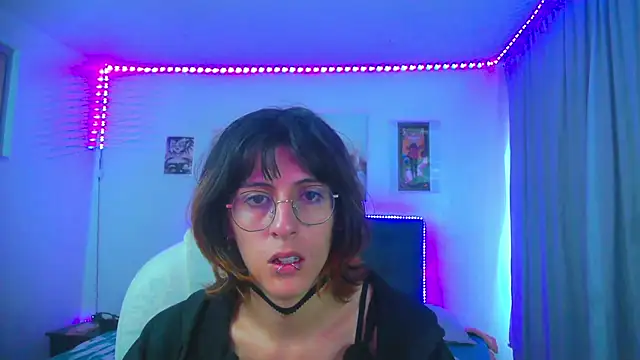 goth minerva online show from 8, 7, 2026