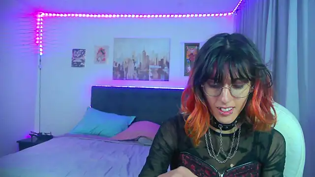 goth minerva online show from 13, 5, 2026