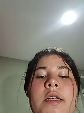 Snapshot of daika31 chatting on 25, 6, 2026 daika31 online show from 25, 6, 2026