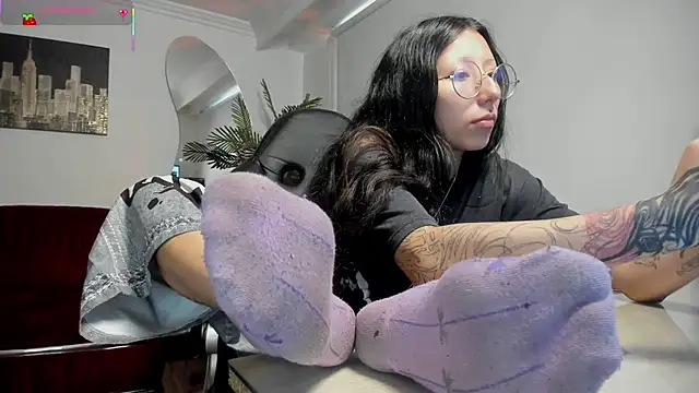 Snapshot of Laila_Angels chatting on 16, 6, 2026 Laila Angels online show from 16, 6, 2026