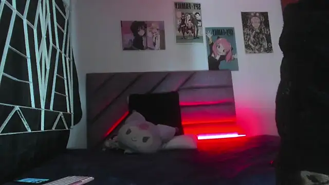 KARINNA  RAVEN online show from 29, 11, 2025