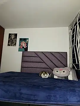 KARINNA  RAVEN online show from 8, 4, 2026