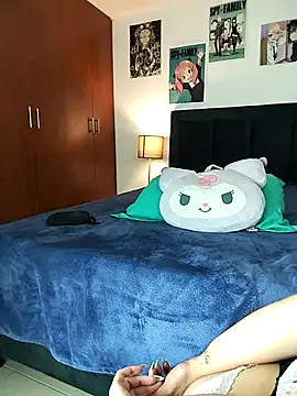 KARINNA  RAVEN online show from 10, 9, 2025