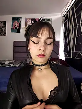 KARINNA  RAVEN online show from 1, 5, 2026