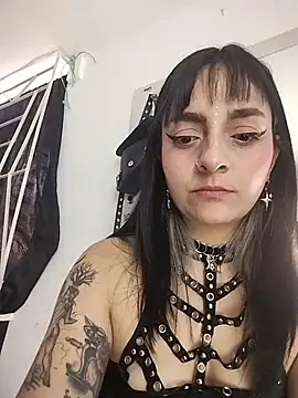 KARINNA  RAVEN online show from 29, 5, 2026