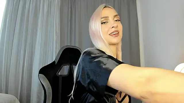  Miss Valentina  online show from 22, 9, 2025