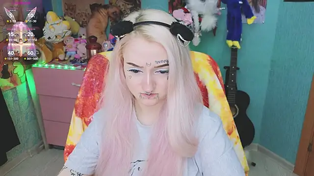 Manuela unicorn online show from 6, 11, 2025