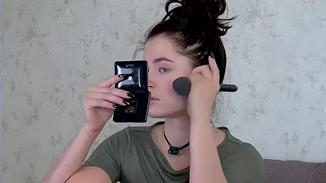 AshleyD  online show from 10, 3, 2026