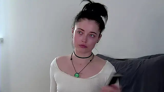 AshleyD  online show from 24, 5, 2026