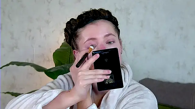 AshleyD  online show from 29, 9, 2025