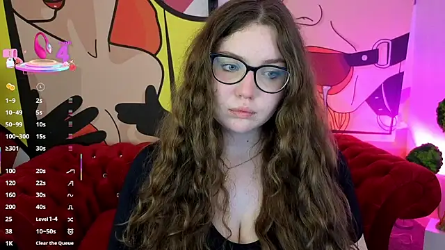 LuxSopphia online show from 28, 5, 2026