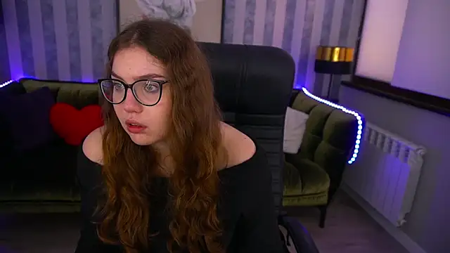 LuxSopphia online show from 21, 3, 2025