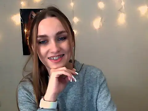 Snapshot of Doll_Angelina chatting on 29, 11, 2025 Doll Angelina online show from 29, 11, 2025