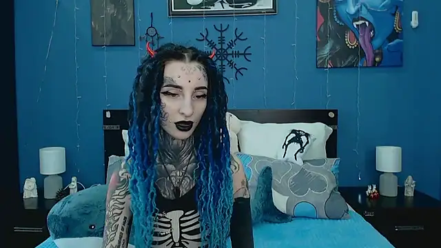 Velvetbat online show from 5, 4, 2026