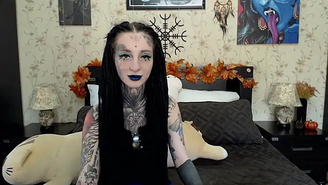 Velvetbat online show from 3, 10, 2025