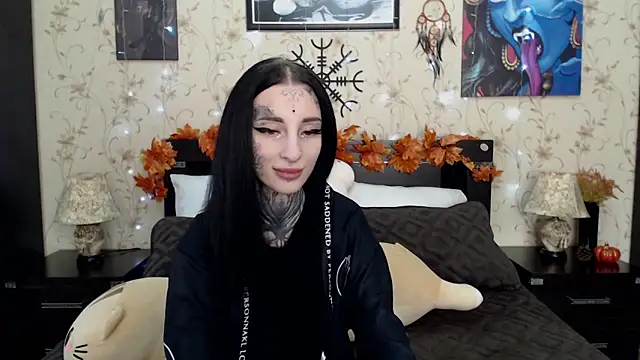 Velvetbat online show from 7, 10, 2025