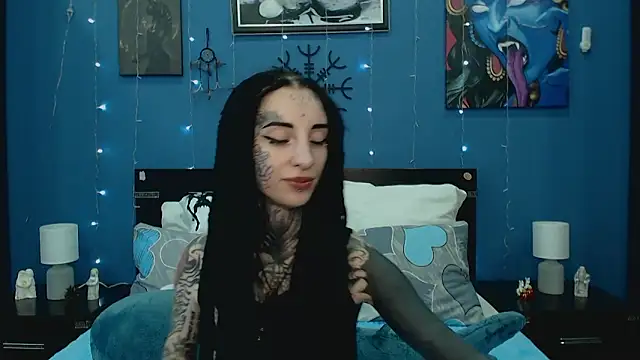 Velvetbat online show from 15, 6, 2026