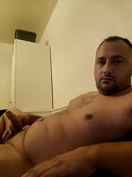 hotmalerobinson1 online show from 18, 10, 2025