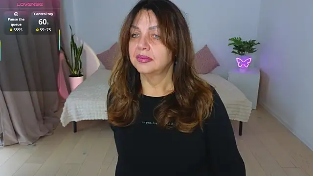 Nika Light online show from 9, 11, 2025