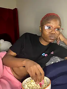 YummyMelanin117 online show from 25, 9, 2025