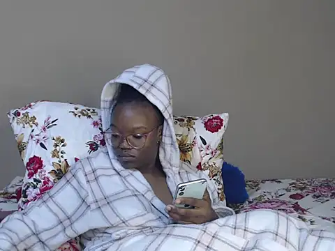 YummyMelanin117 online show from 20, 3, 2026