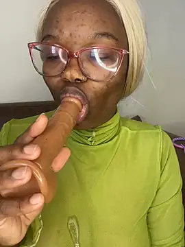 Snapshot of YummyMelanin117 chatting on 26, 2, 2026 YummyMelanin117 online show from 26, 2, 2026