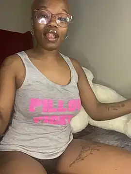 YummyMelanin117 online show from 19, 9, 2025