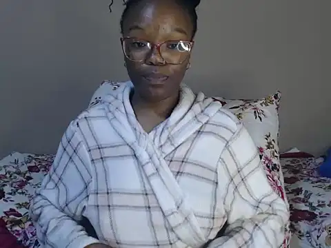 YummyMelanin117 online show from 23, 3, 2026