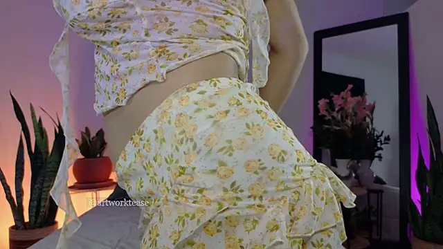 Artworktease online show from 14, 1, 2026