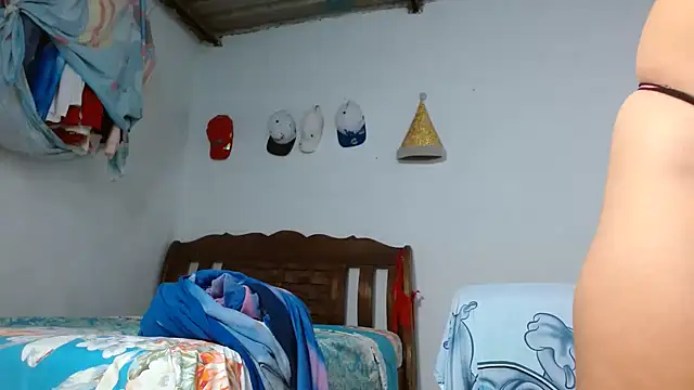 Allyson Mature online show from 19, 12, 2025