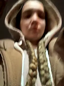 bambi lu online show from 3, 12, 2025