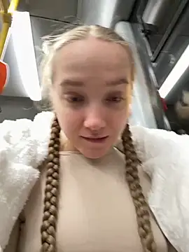 bambi lu online show from 26, 10, 2025