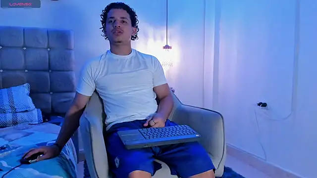 samxx muscle online show from 11, 9, 2025