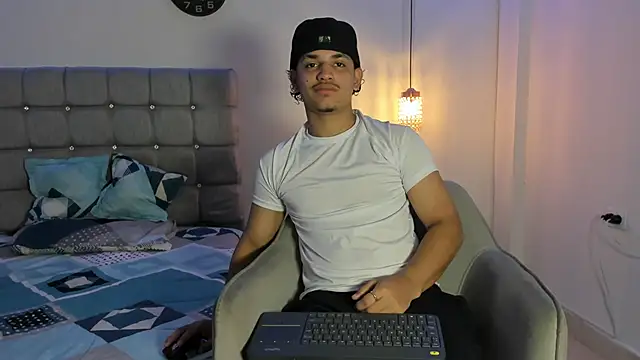 samxx muscle online show from 24, 9, 2025