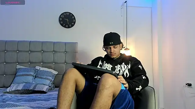 samxx muscle online show from 16, 10, 2025