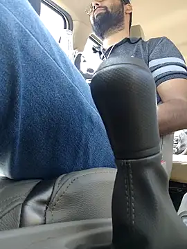 UAjit online show from 5, 10, 2025