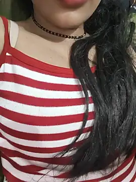 Eshwari Chopra online show from 5, 7, 2026