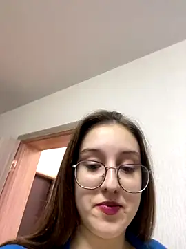 Vviikkssiikk online show from 19, 10, 2025