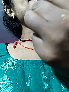 Eshna Dabral online show from 26, 10, 2025