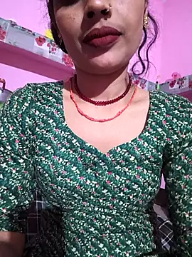 Eshna Dabral online show from 5, 11, 2025